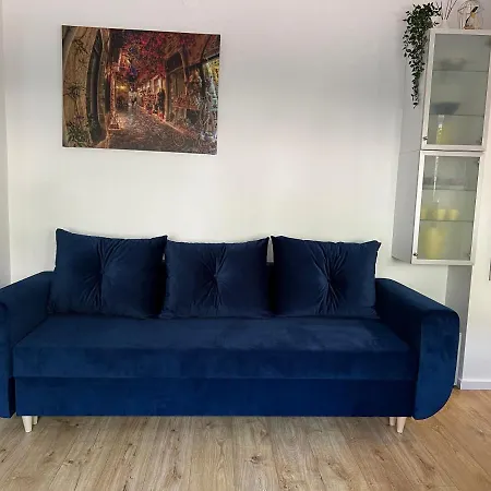 Przy Parku Centralnym Apartment